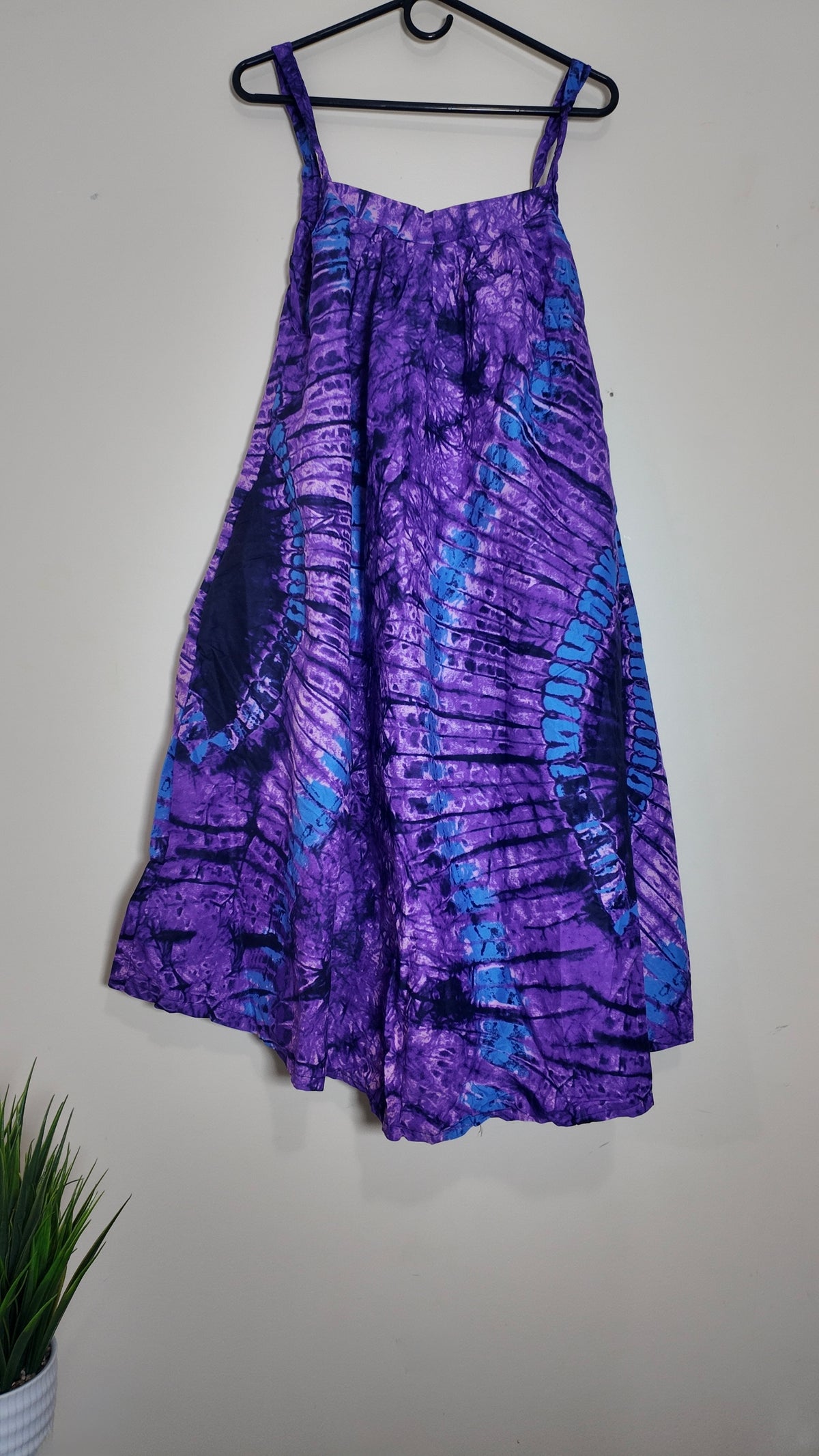 Women’s Purple/Blue Tie Dye Square Neck Sleeveless Sundress Knee Length