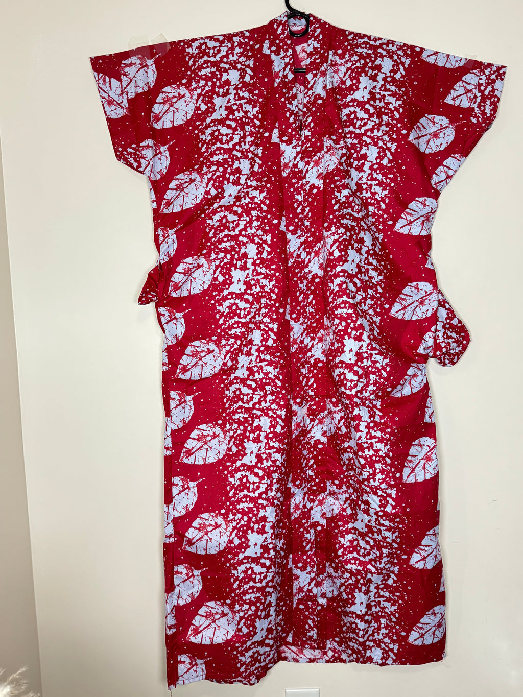 African Print Dress Women’s Fashion. Long Dress. With Two Pockets Side.
Size: Fits L , XL, XXL