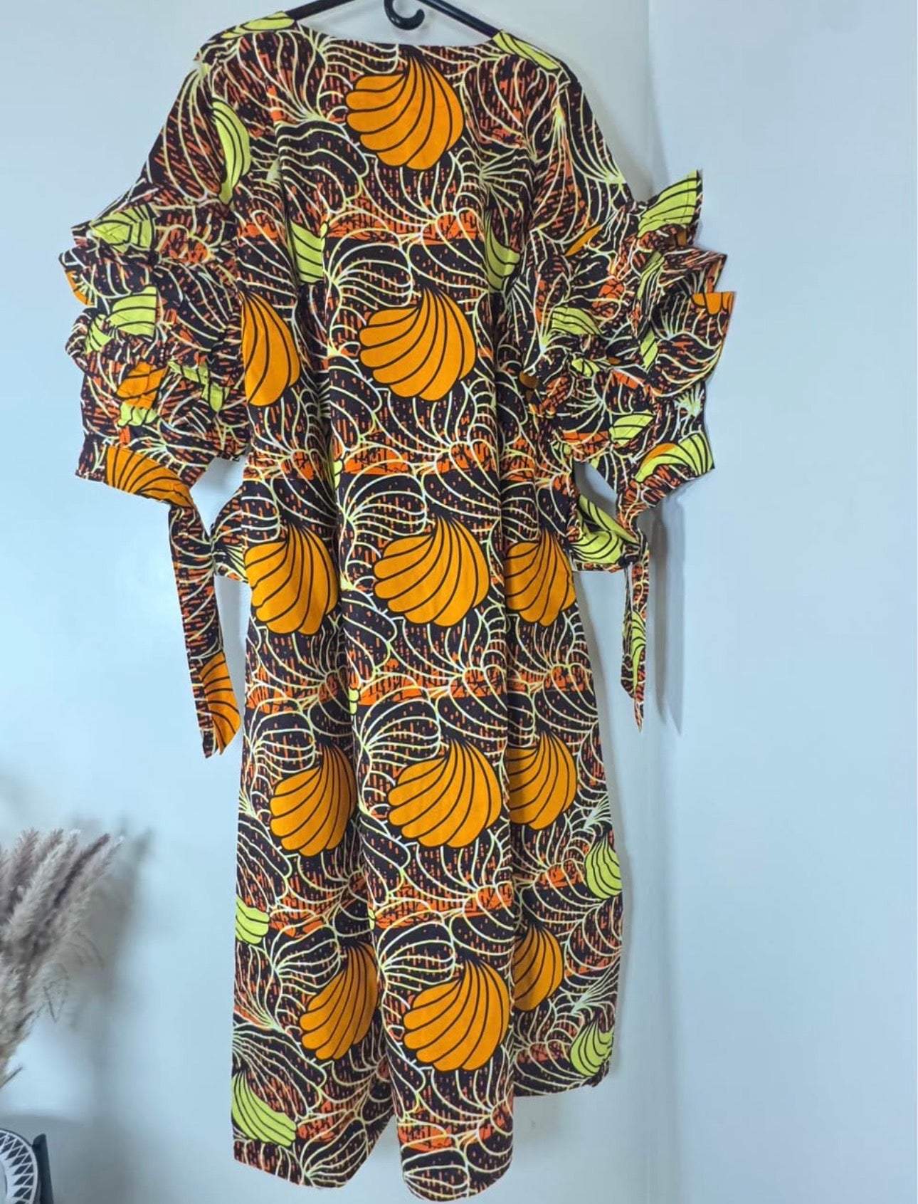 African Print Dress Women's Fashion. Long Dress. Fits. XL, XXL.