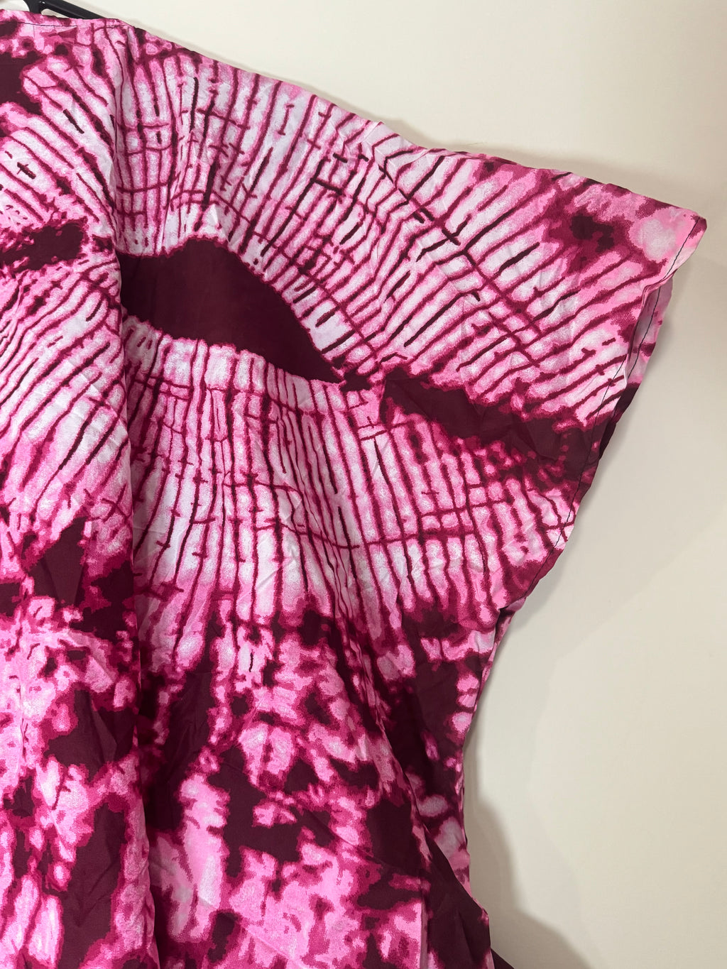 Long Dress With Two Pocket Side. Size: L, XL.