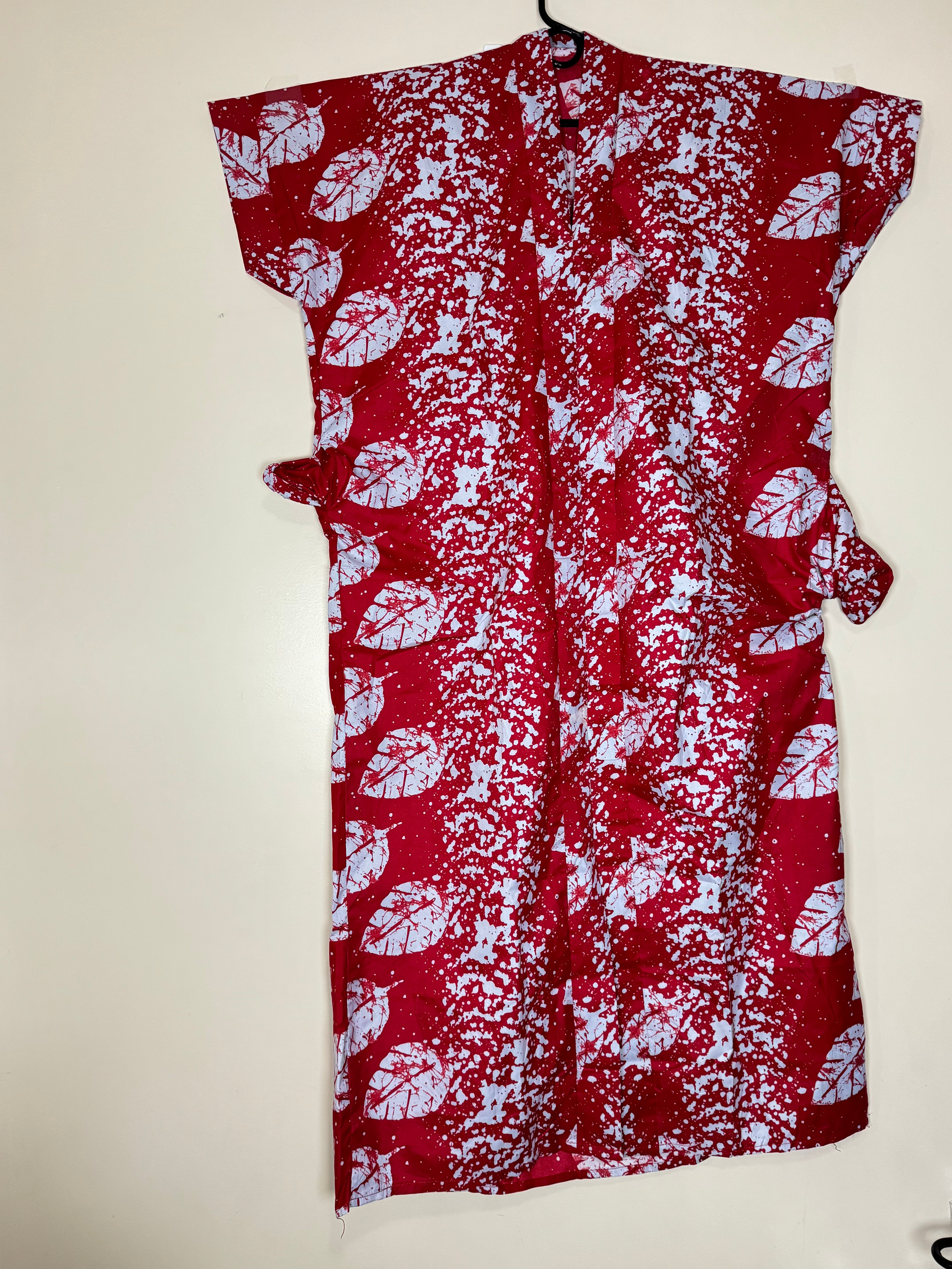 African Print Dress Women’s Fashion. Long Dress. With Two Pockets Side.
Size: Fits L , XL, XXL