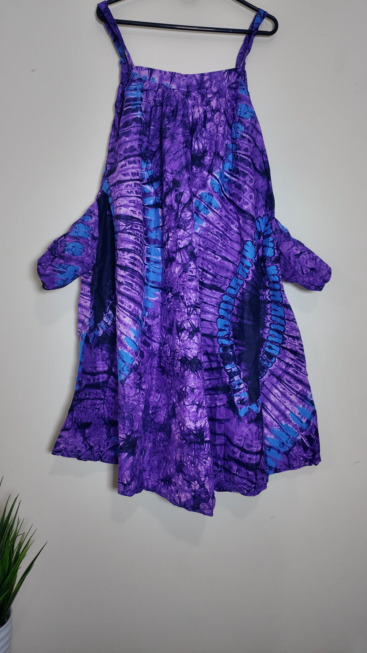 Women’s Purple/Blue Tie Dye Square Neck Sleeveless Sundress Knee Length