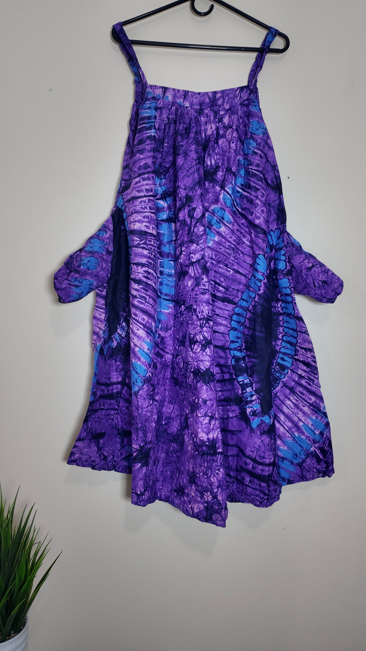 Women’s Purple/Blue Tie Dye Square Neck Sleeveless Sundress Knee Length