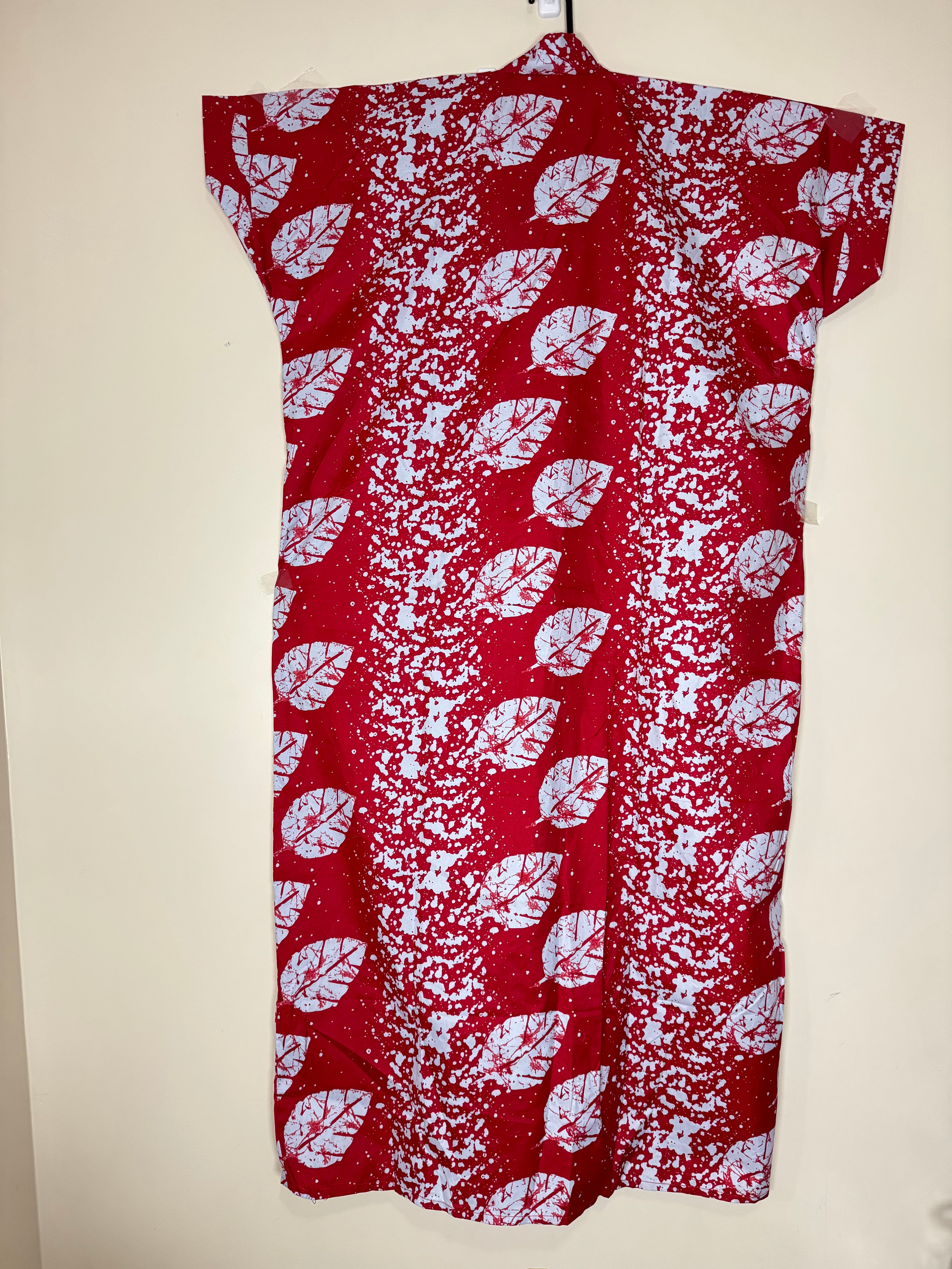 African Print Dress Women’s Fashion. Long Dress. With Two Pockets Side.
Size: Fits L , XL, XXL