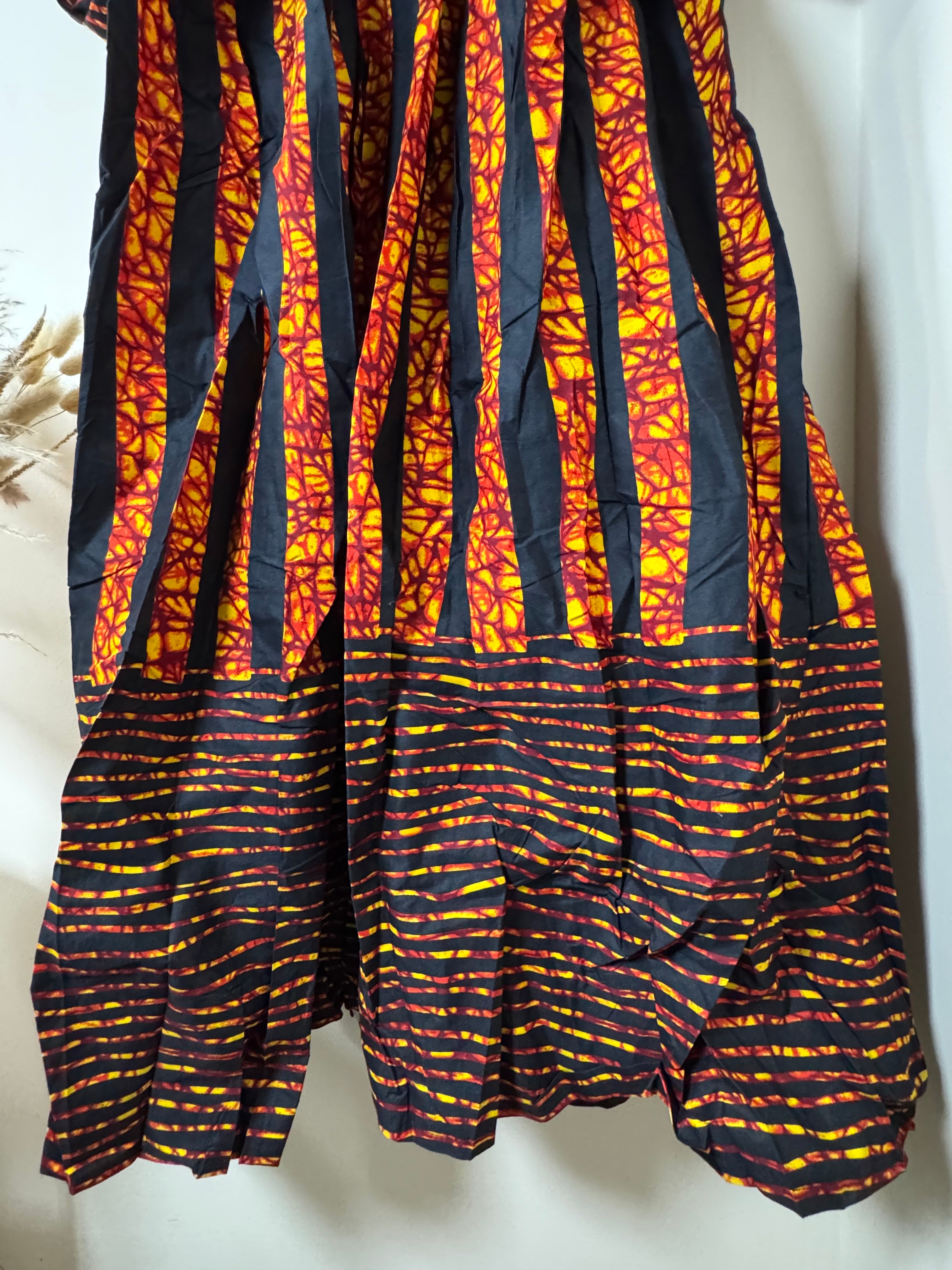 Long Dress.
Size: Fits: L, XL. With Two Pockets Side.
Comfortable, Elegant and Beautiful.