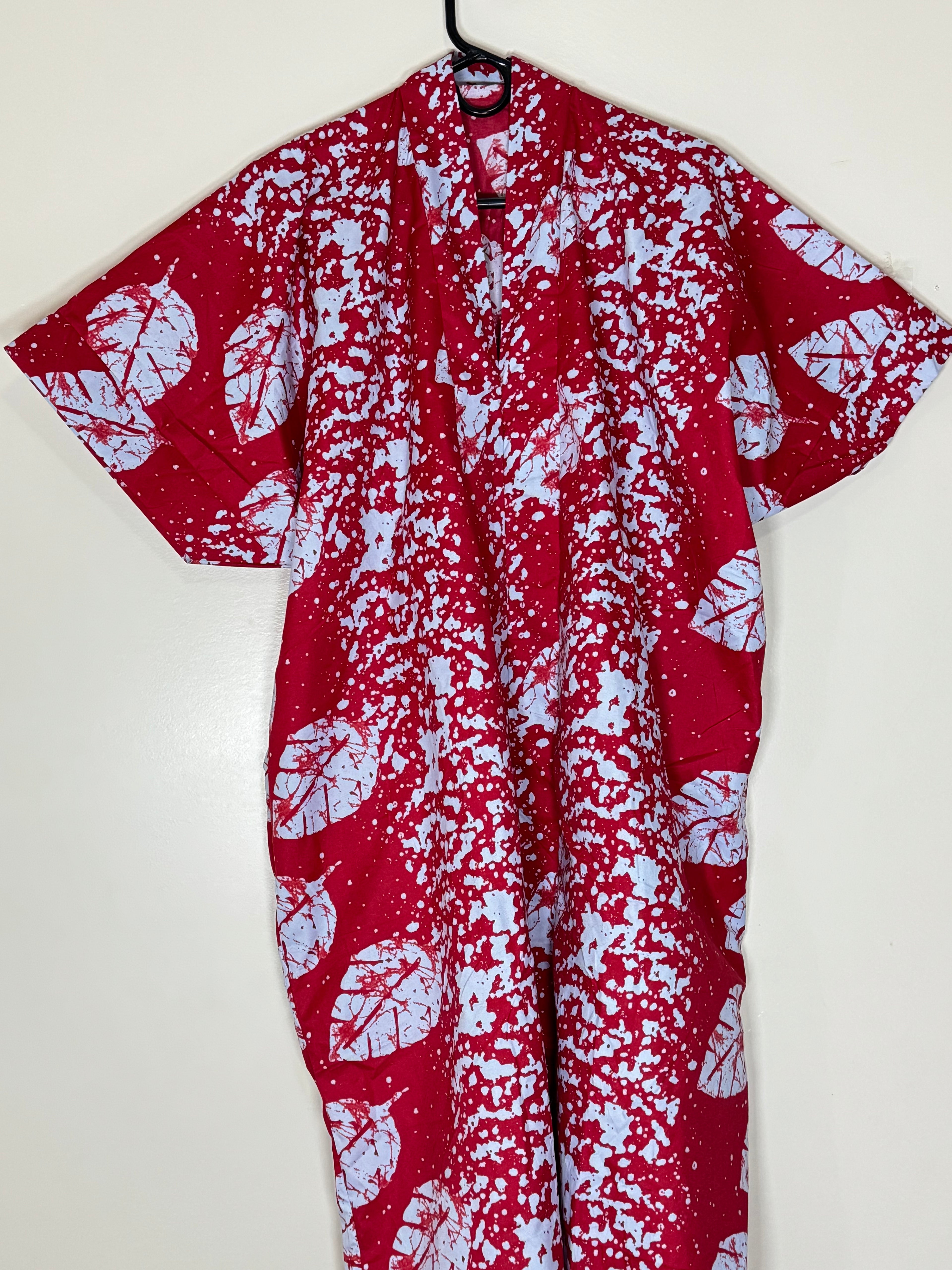 African Print Dress Women’s Fashion. Long Dress. With Two Pockets Side.
Size: Fits L , XL, XXL