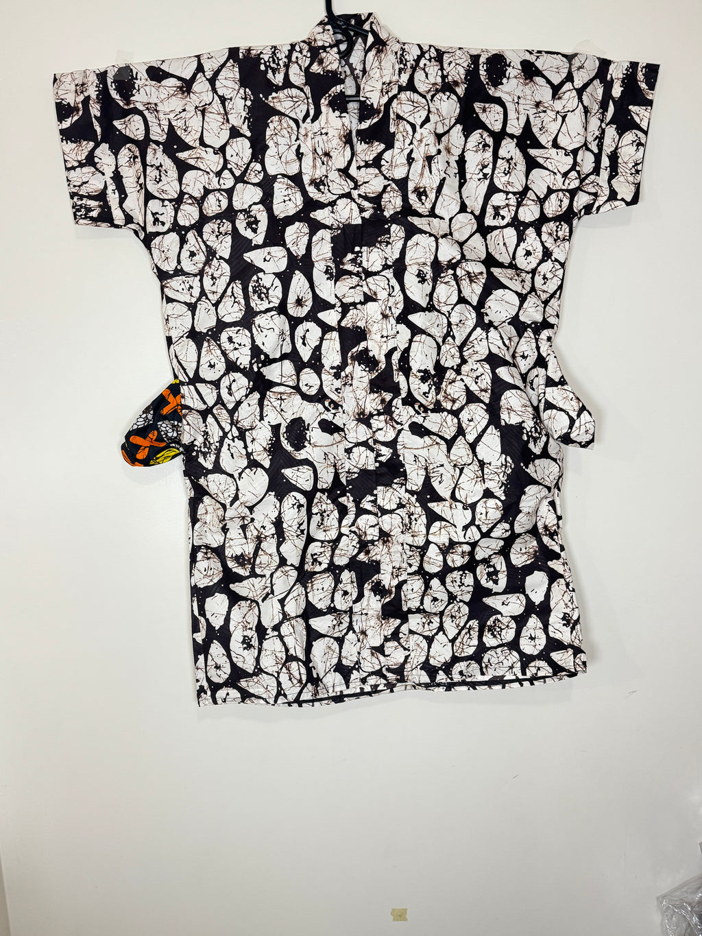 Women’s Dress. 
Size: M, L