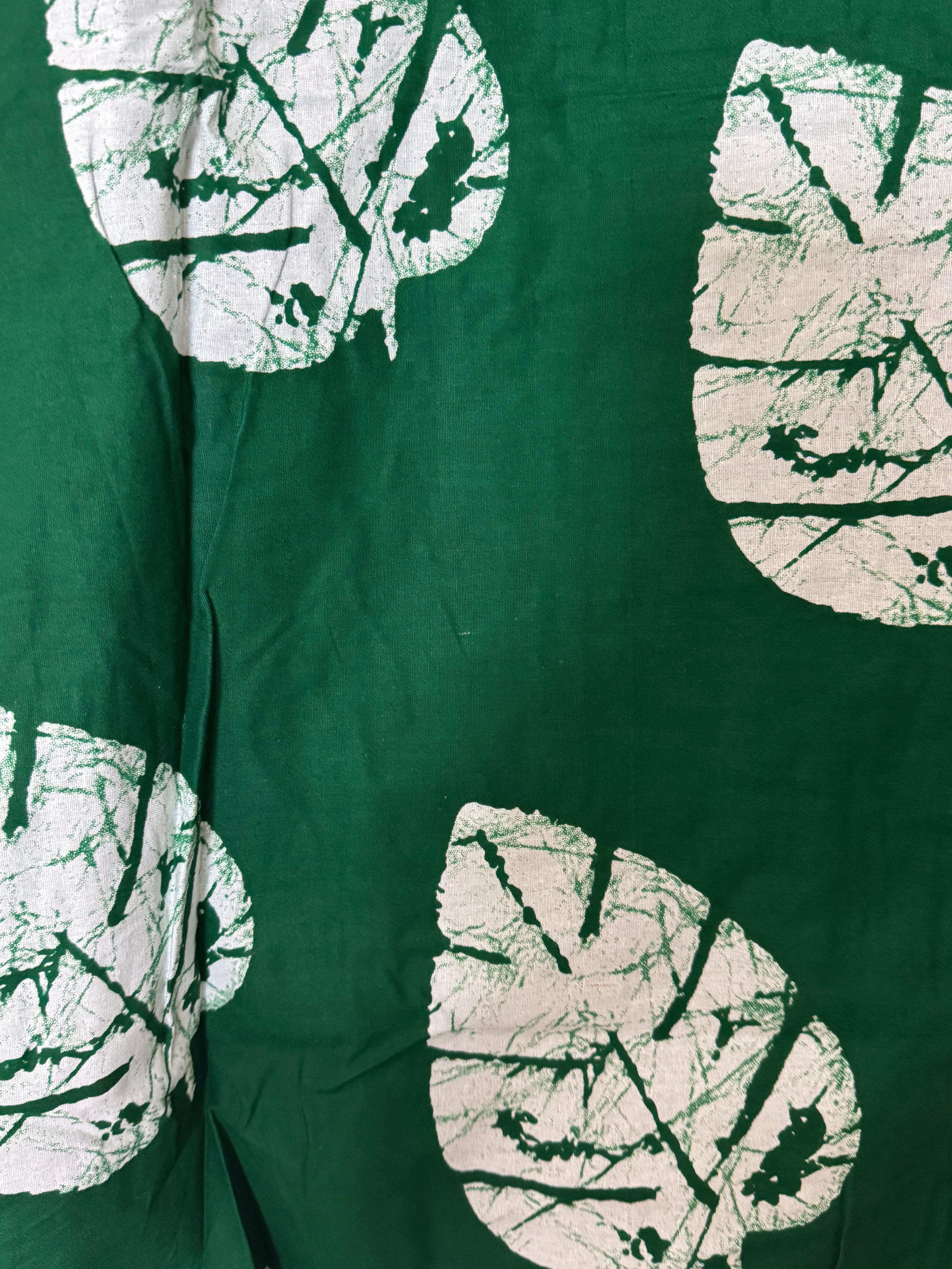 African Print Dress Women’s Fashion. Short Dress. Size: Fits.L , XL.