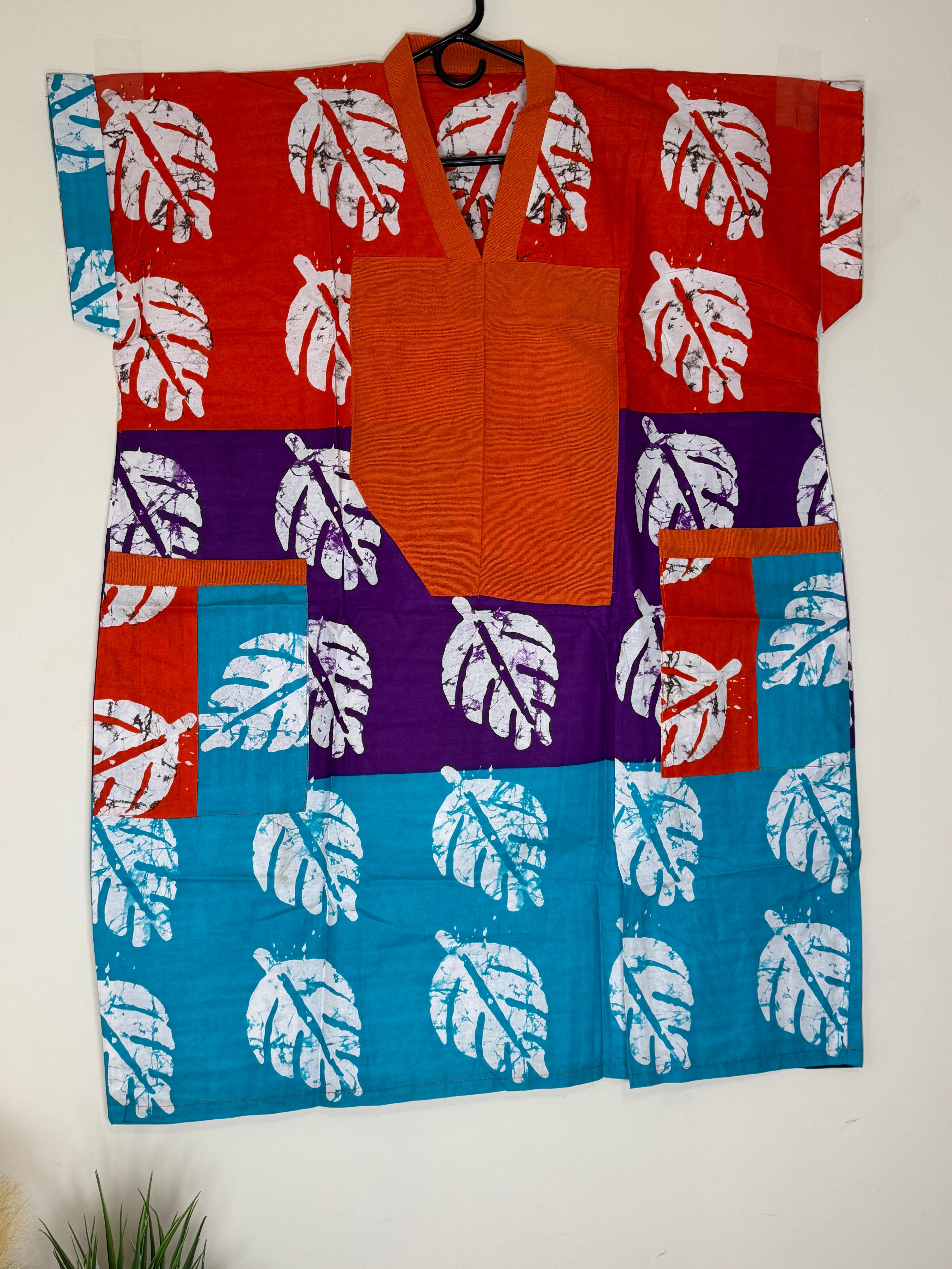 African Print Dress Women’s Fashion. Short Dress. Size: Fits.L , XL.