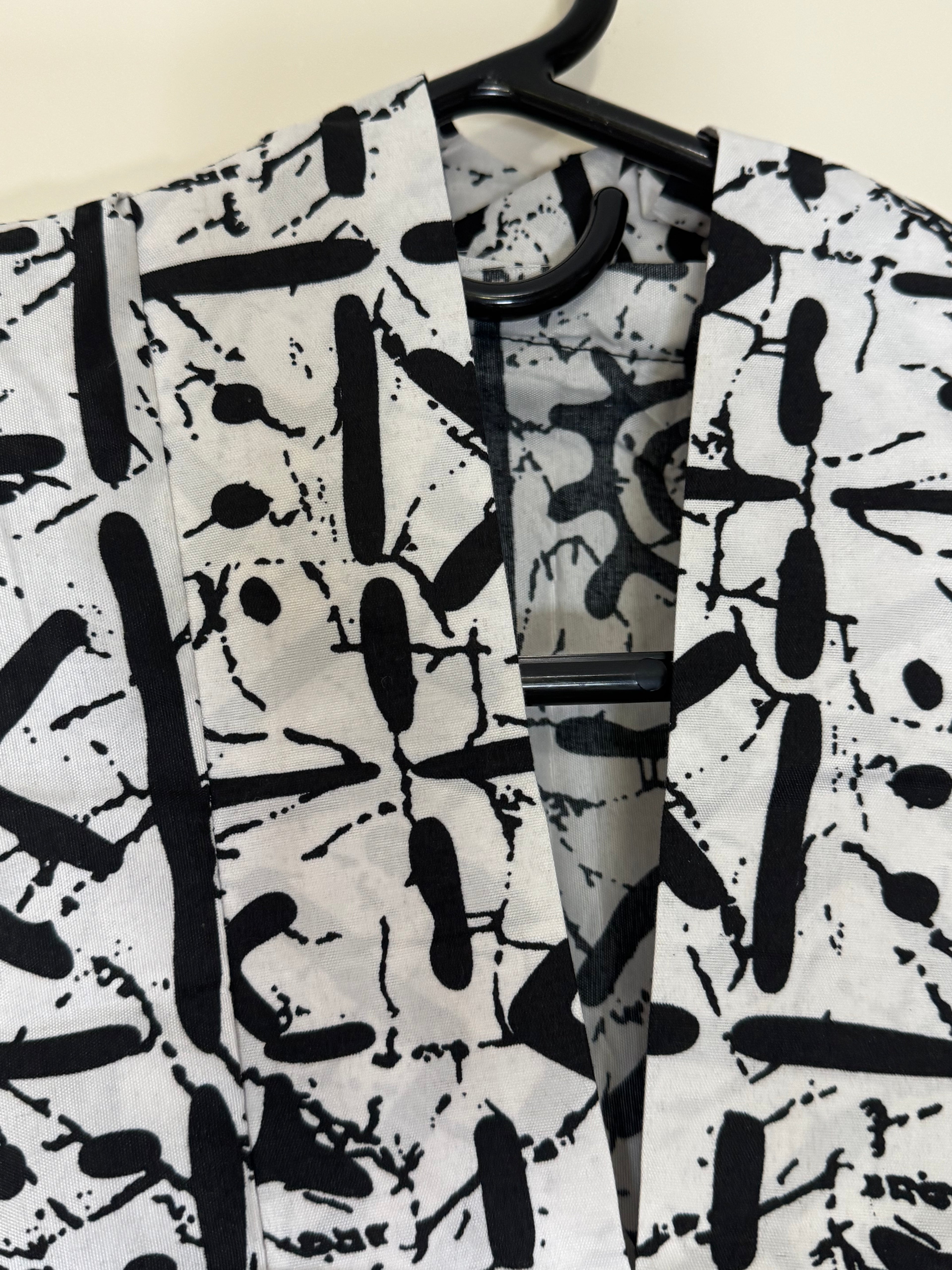 African Print Dress Women’s Fashion. 2 Piece set . Size: Fits , L,
