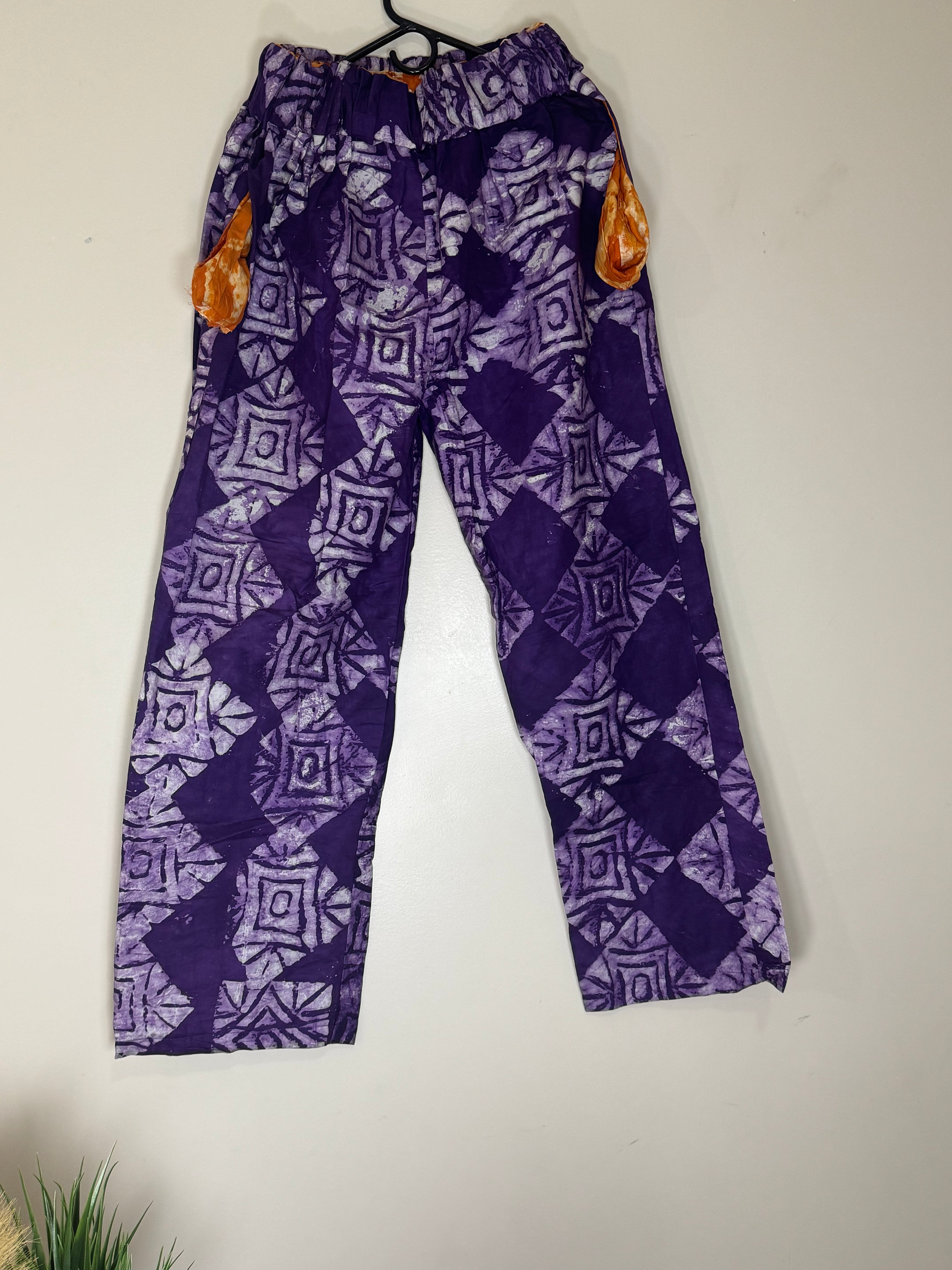 African Print Dress Women’s Fashion. Two Piece Set. Size: Fits L, XL.