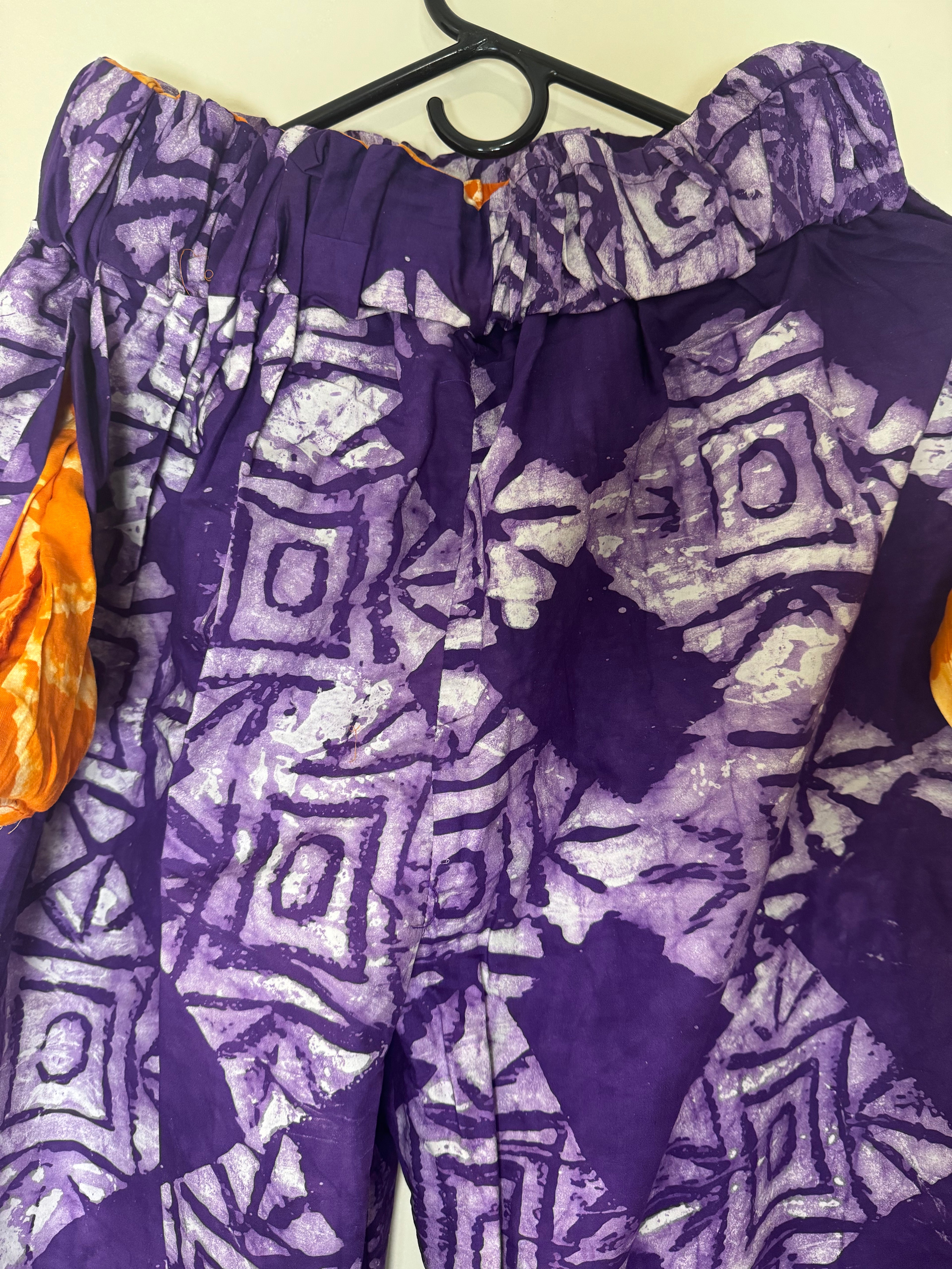 African Print Dress Women’s Fashion. Two Piece Set. Size: Fits L, XL.