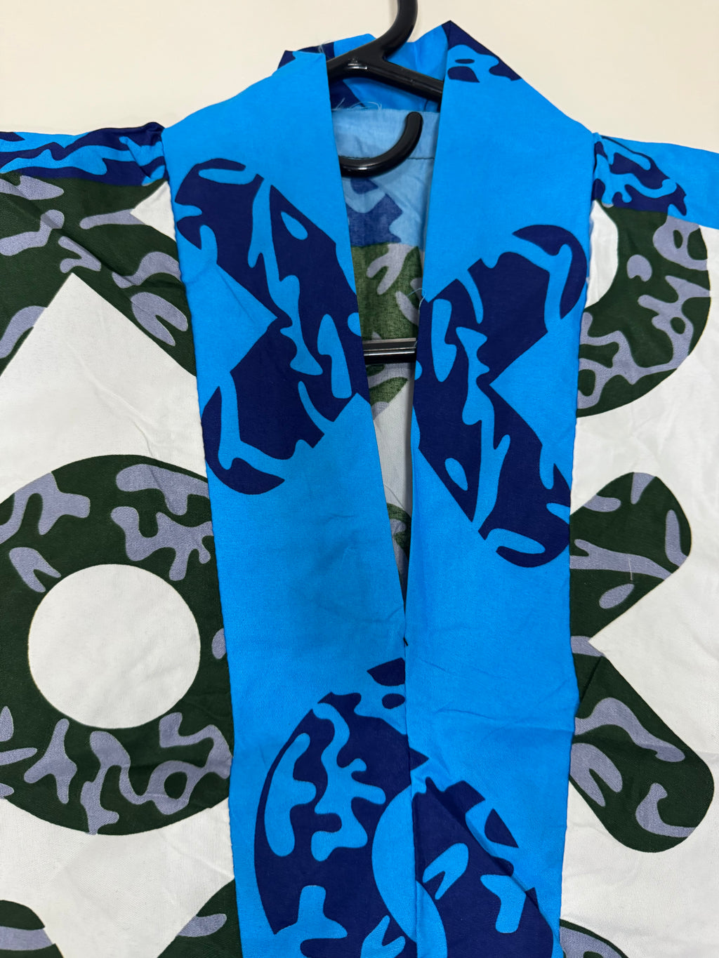 African Print Dress Women’s Fashion. Top And Pant. With Two Side Pockets Size. L