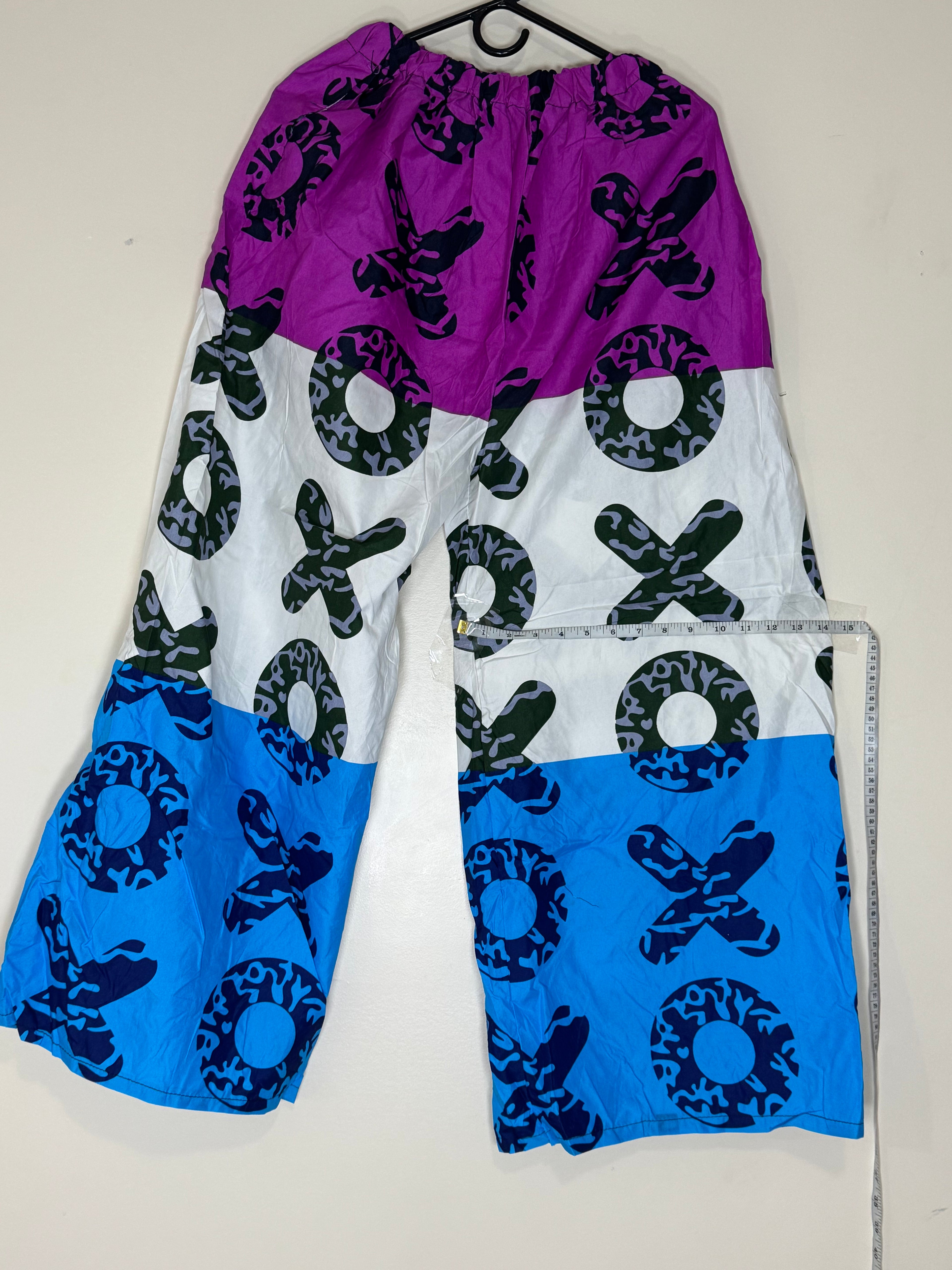 African Print Dress Women’s Fashion. Top And Pant. With Two Side Pockets Size. L