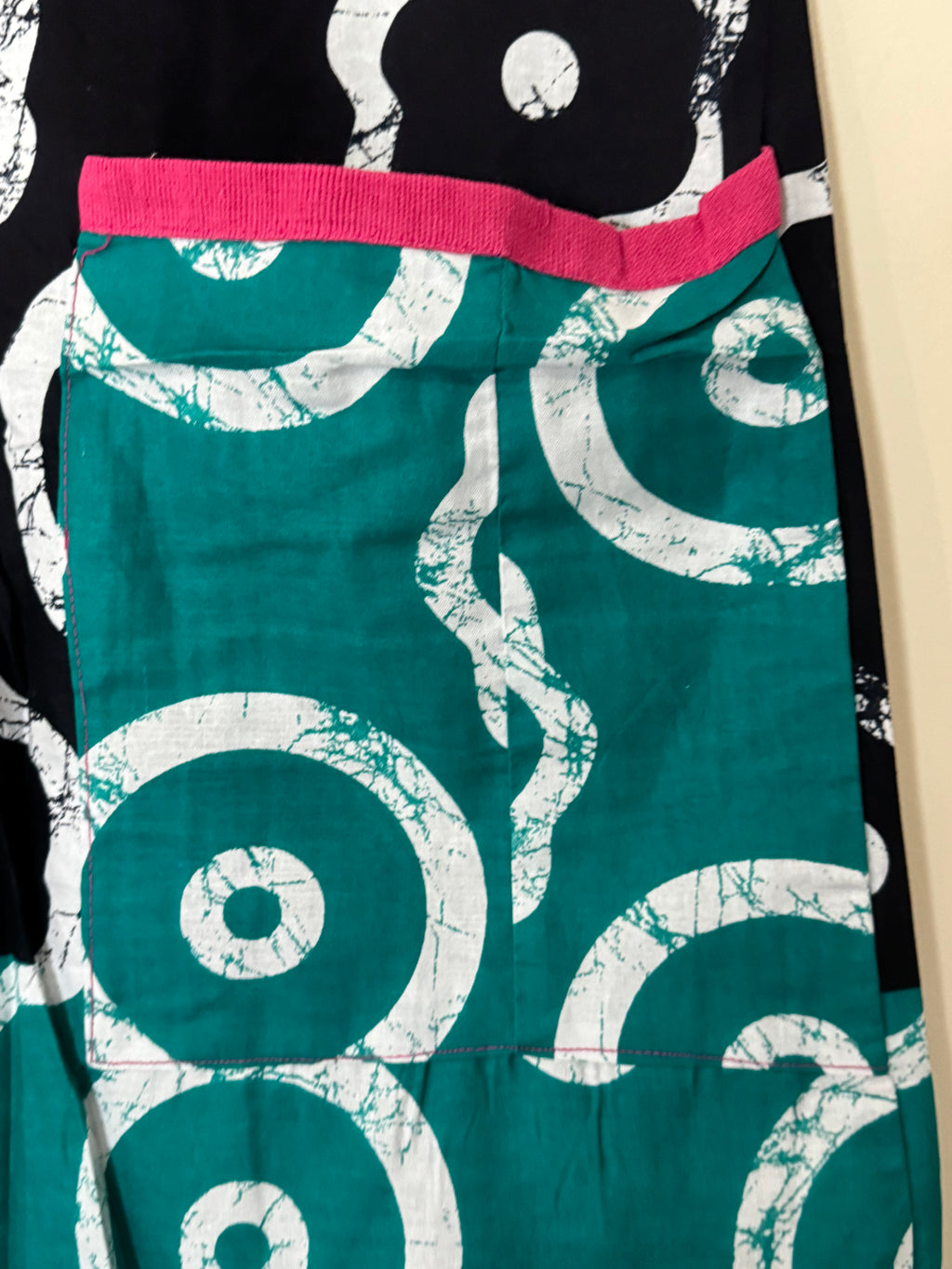 African Print Dress Women’s Fashion. Short Dress. Size: Fits.L , XL.