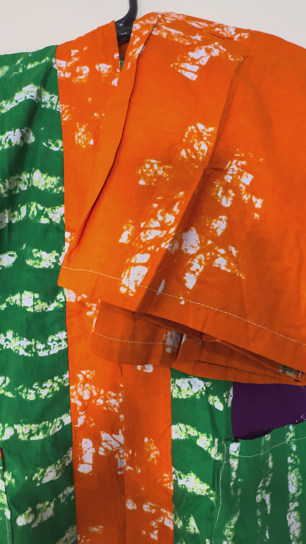 African Print Dress Women's Fashion. Size: L, 2 piece sets. With 4 Pockets Side.